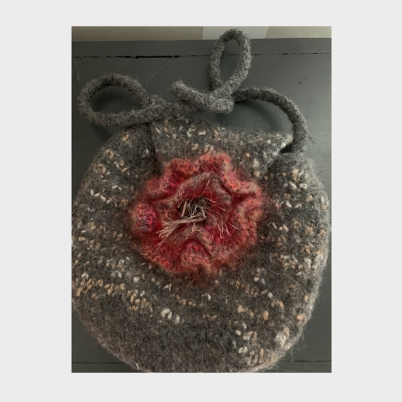 Evening Felted Wool Purse - Picture 4 of 7